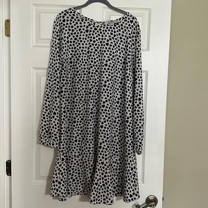 Loft Size XL White Dress with Black Hearts